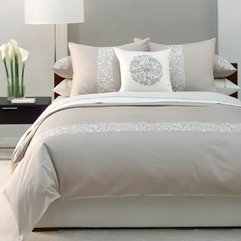 10 Tips To Make A Small Bedroom Feel Larger - Karbonix