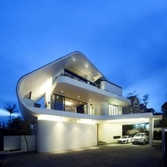 Amazing Modern Tropical House Architecture With Beautiful Lighting - Karbonix