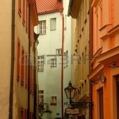 Antique Streets Of Prague And Antique Apartment Houses Royalty - Karbonix