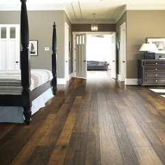 Apartment Charming Bedroom Design With Stunning Dark Wooden Bed - Karbonix