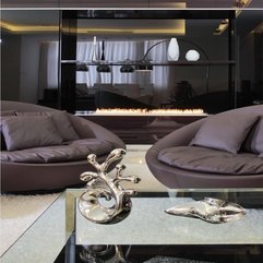 Apartment Interior Design With Gray Sofas Looks Elegant - Karbonix