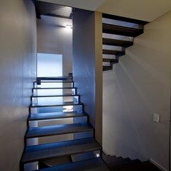 Apartmentmonaco Modern Staircase - Karbonix