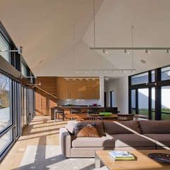 Architecture Comfortable Becherer House With White Ceiling And - Karbonix