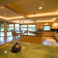 Area With Warming Light Big Isle1 Dining Room - Karbonix