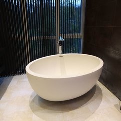 Bathroom Sensational White Freestanding Oval Bathtub With Awesome - Karbonix