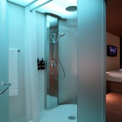 Bathroom With Shower Modern Hotel - Karbonix