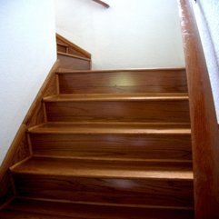Beauty Home Hardwood Staircase - Karbonix