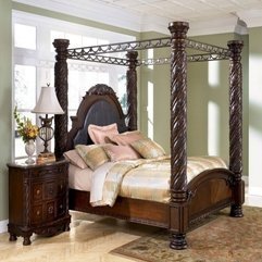 Bed Classic Canopy - Karbonix