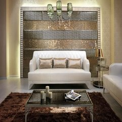 Bedroom Luxury Chic Bedroom With Gold Damask Patern Wall - Karbonix