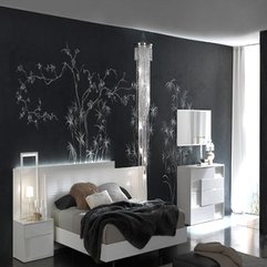 Bedroom Set With Plant Paint On Black Wall White Lacquer - Karbonix