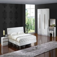 Bedroom Small Bedroom Design With Modern White Bed Frame And - Karbonix