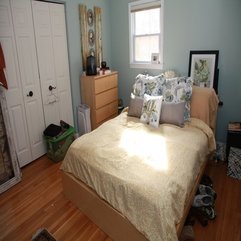 Bedroom Trendy Brown Wooden Floor With Sensational Light Yellow - Karbonix