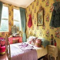 Bedroom Vintage Wallpaper - Karbonix