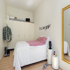 Bedroom With Wall Cabinets Simple White - Karbonix