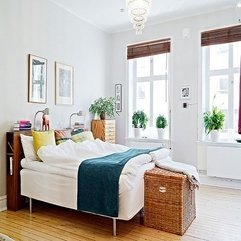 Bedroom With White Accent Scandinavian Style - Karbonix