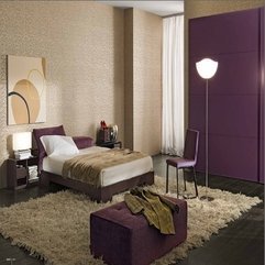 Beige Modern Art Deco Bedroom With Classy Wall Decoration Purple And - Karbonix