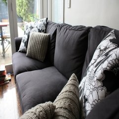 Black Couch Cool Cushions - Karbonix