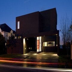 Black House By The Lake Sijalica - Karbonix