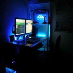 Blue Lighting Computer Setup Room Dark - Karbonix