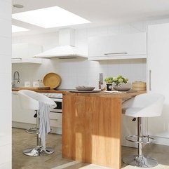 Bright Apartment Kitchen Set Studio Vuong - Karbonix