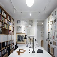 Bright White Working Space Equipped With Wooden Bookshelf And - Karbonix