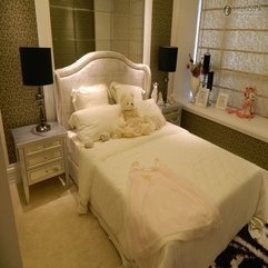 Captivating European Bedroom - Karbonix