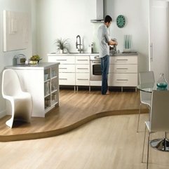 Chic And Stylish Modern Kitchen Tile Flooring - Karbonix