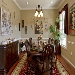 Chic Dining Room Idea Interior - Karbonix