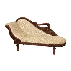 Classy Style Chaise Lounge Chair - Karbonix