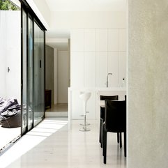 Classy Style Door Interior Design - Karbonix