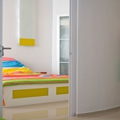 Colorful Apartment In Budapest 13 - Karbonix