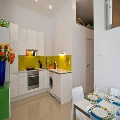 Colorful Apartment In Budapest 18 - Karbonix