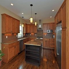 Colors With Oak Cabinets With Hanging Lamp Kitchen Paint - Karbonix