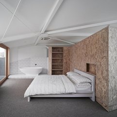 Comfortable Apartment White Bedroom Decorating - Karbonix