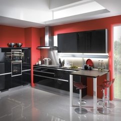 Comfortable Modern Kitchen With Maroon Color - Karbonix