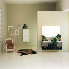 Comfortable Pale Green Bathroom Design With Leather Rug And Plants - Karbonix