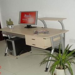 Computer Table Interior Design - Karbonix
