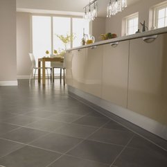 Contemporary Kitchen Flooring Ideas - Karbonix