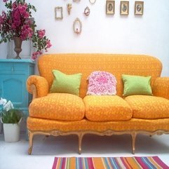 Cool Modern Living Room With Orange Color - Karbonix