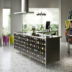 Counter Top With Colored Motif Drawers Glossy - Karbonix