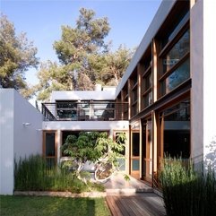 Best Inspirations : Courtyard With Green Plants Small Home - Karbonix
