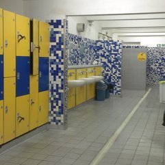 Cowley Pool Womens Changing Room Dashingly Temple - Karbonix