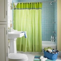 Cozy Bathroom Design With Blue Wall Tiles Green Shower Curtain - Karbonix