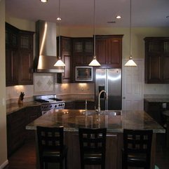 Dark Floors And Granite Countertops Kitchens - Karbonix