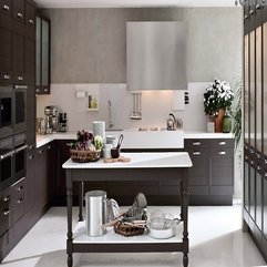 Dark Wood Classical Italian L Shaped Kitchen Design Looks Elegant - Karbonix