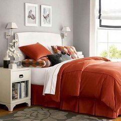 Decorate Small Bedroom With Orange Blanket Ideas - Karbonix