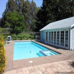 Design Ideas For Minimalist Home Swimming Pool - Karbonix