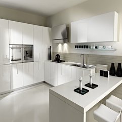 Design With White Furniture Modern Kitchen - Karbonix