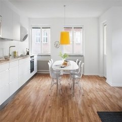 Dining Room Near The Kitchen Looks Cool - Karbonix