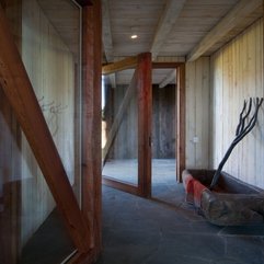 Door With Wooden Frame In Wooden Ranch House Glazed - Karbonix